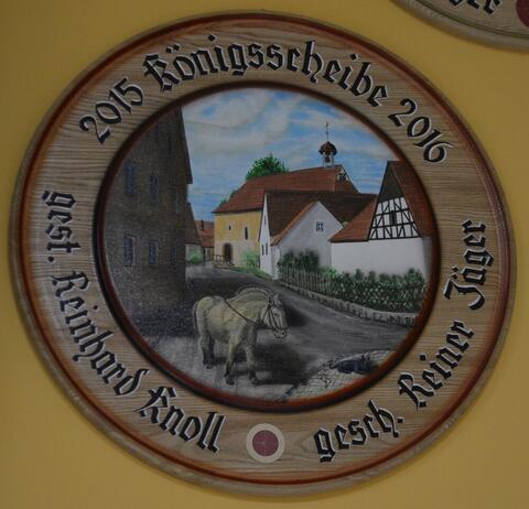 Handbemalte Schützenscheibe des Königsschießens 2016